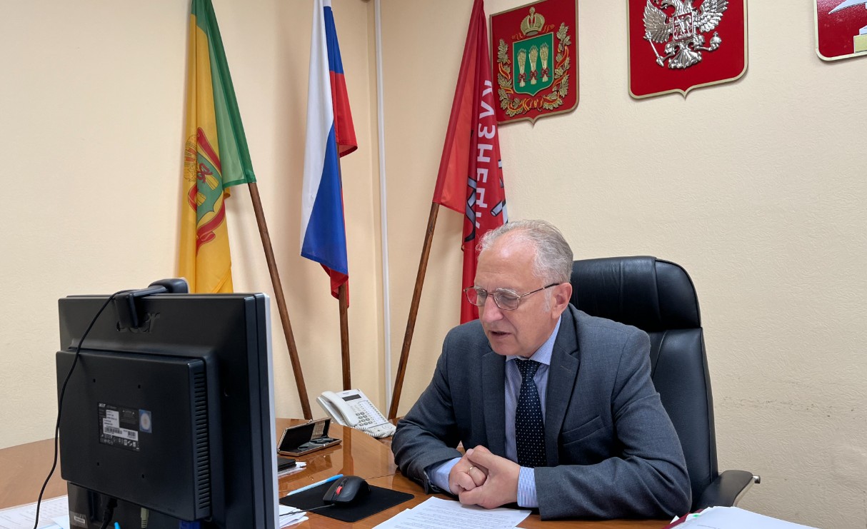 В Кузнецке не хватает средств на ремонт всех дворов, их более 300