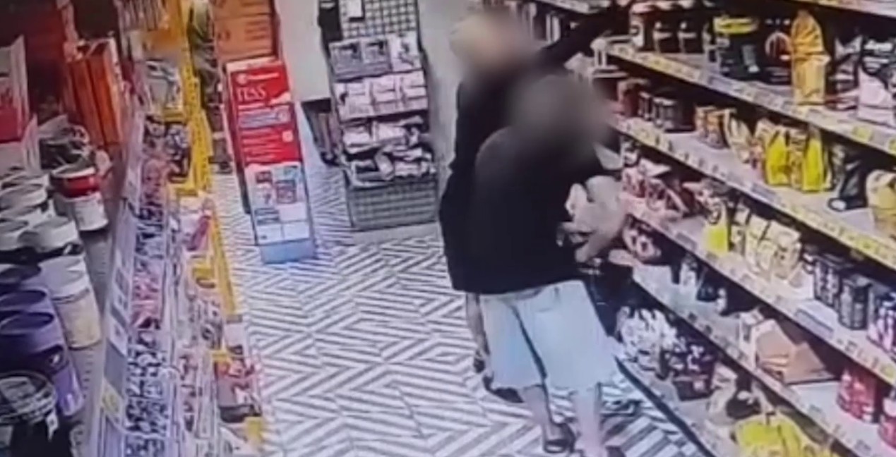 В Пензе задержали подростков, укравших кофе на 20 тысяч рублей