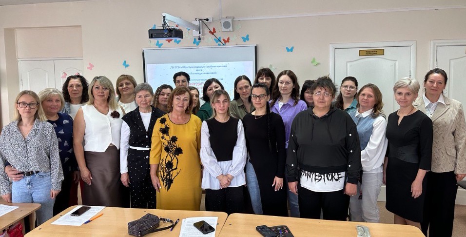 Первые 25 социальных нянь получили дипломы в Пензенской области