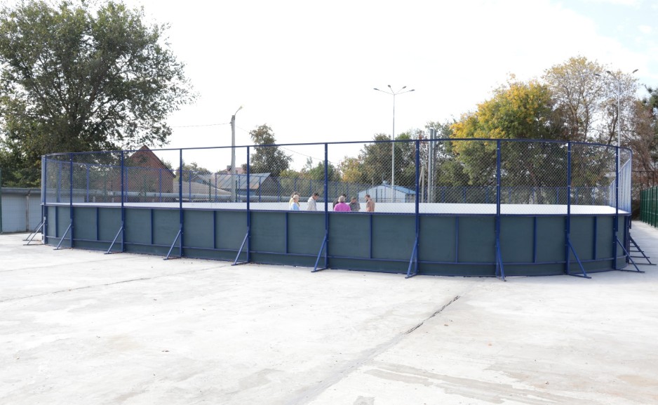В Сердобске завершается строительство многофункциональной спортивной площадки
