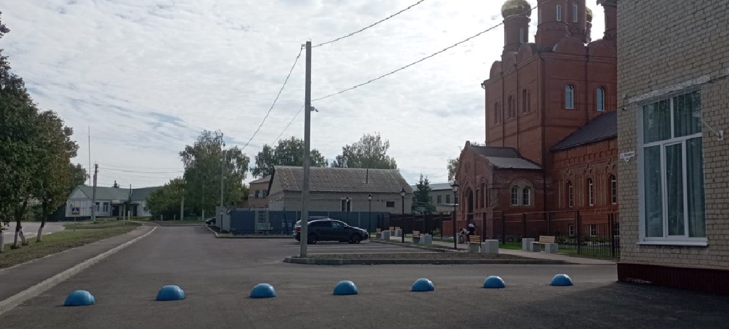 В Шемышейке создали новое пространство для отдыха у храма