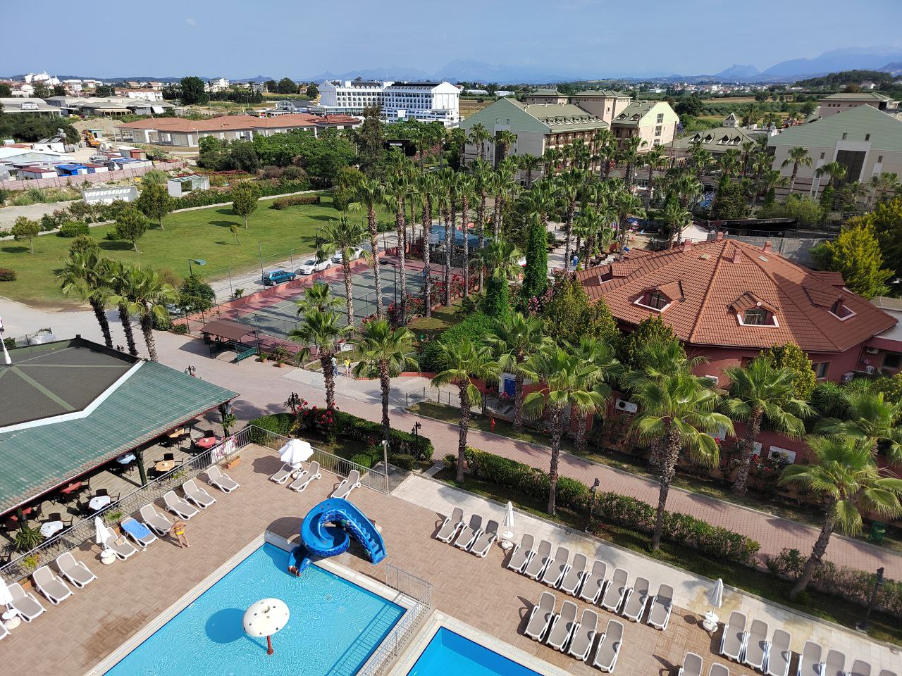 Толпы и шум: Назван самый переоцененный город Европы