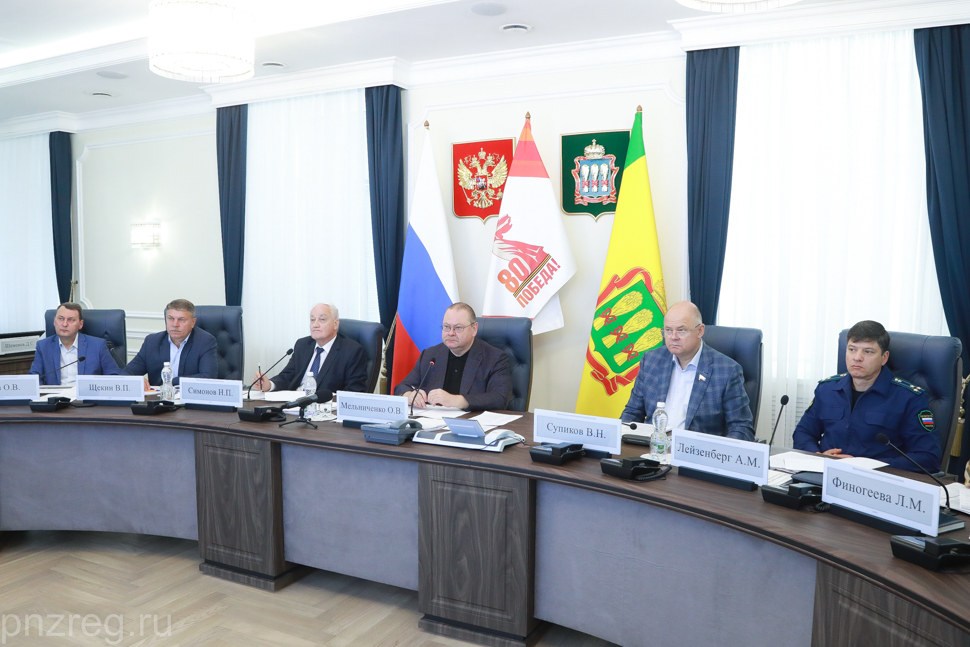 Олег Мельниченко: региону нужны молодые специалисты в сфере культуры