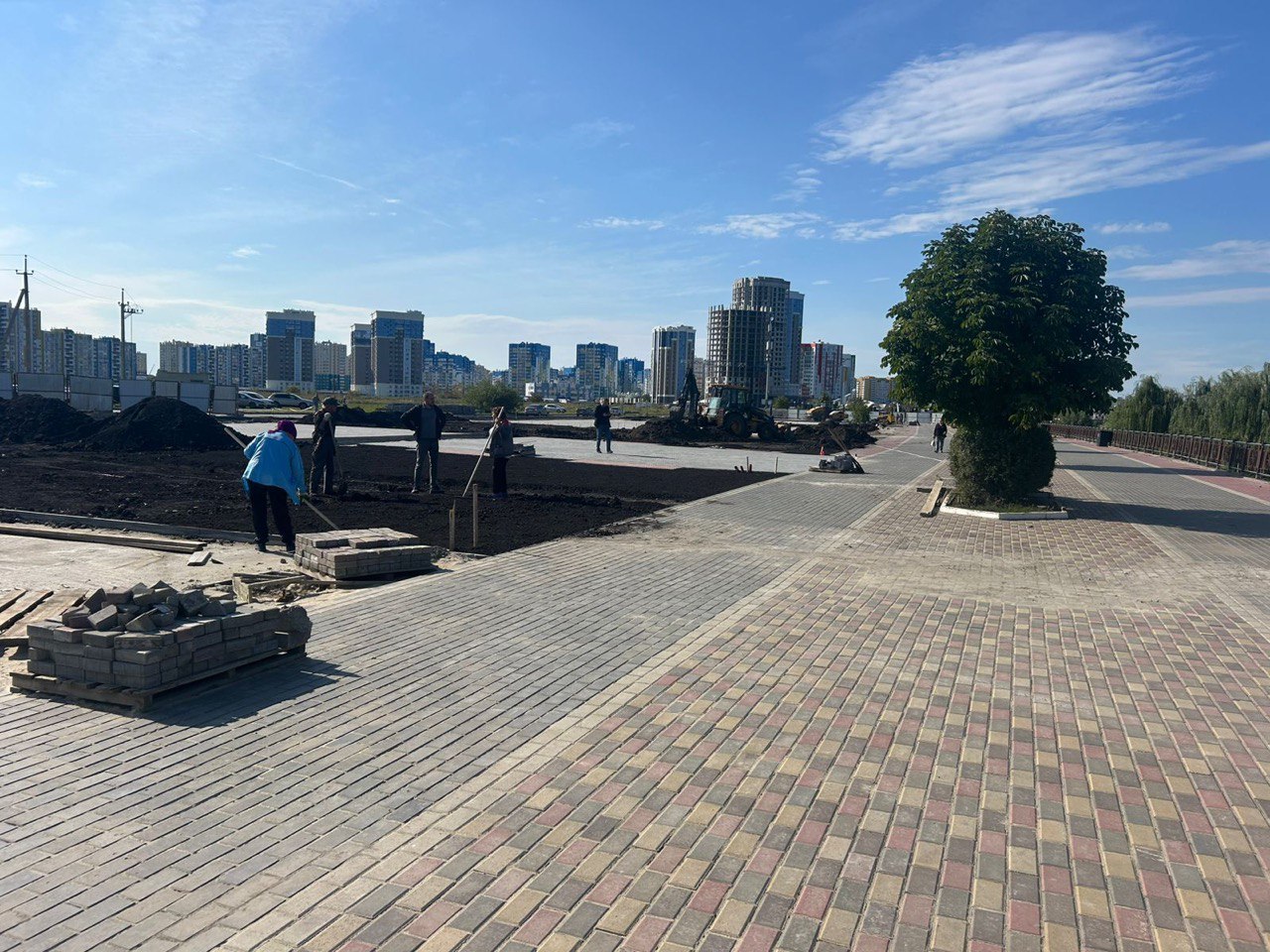 В Спутнике начался второй этап благоустройства пространства у набережной