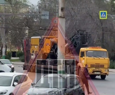 В Пензе оборвались провода на перекрестке улиц Суворова и Плеханова