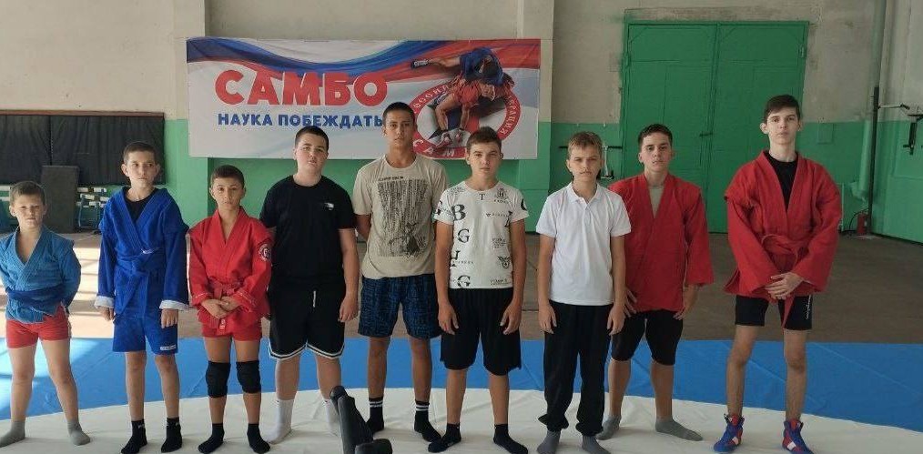 Олег Мельниченко сообщил об открытии зала самбо в подшефных Пологах