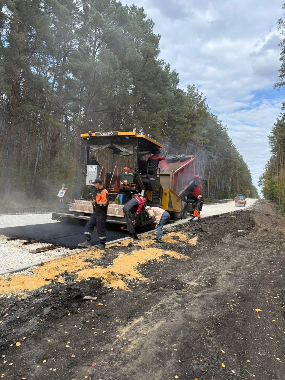 В Сердобске начали асфальтировать территорию будущей Семейной аллеи