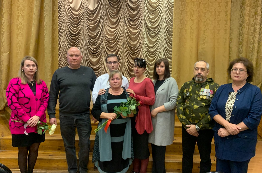 В Кузнецке сын погибшего героя СВО получил награду отца