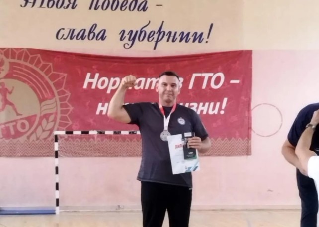 Врач-рукоборец из Сердобска взял серебро на чемпионате по армрестлингу