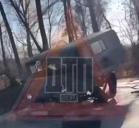 В тройном ДТП под Пензой на трассе М5 разворотило Буханку