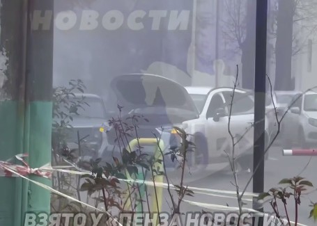 В Пензе водитель потушил загоревшуюся иномарку ртом