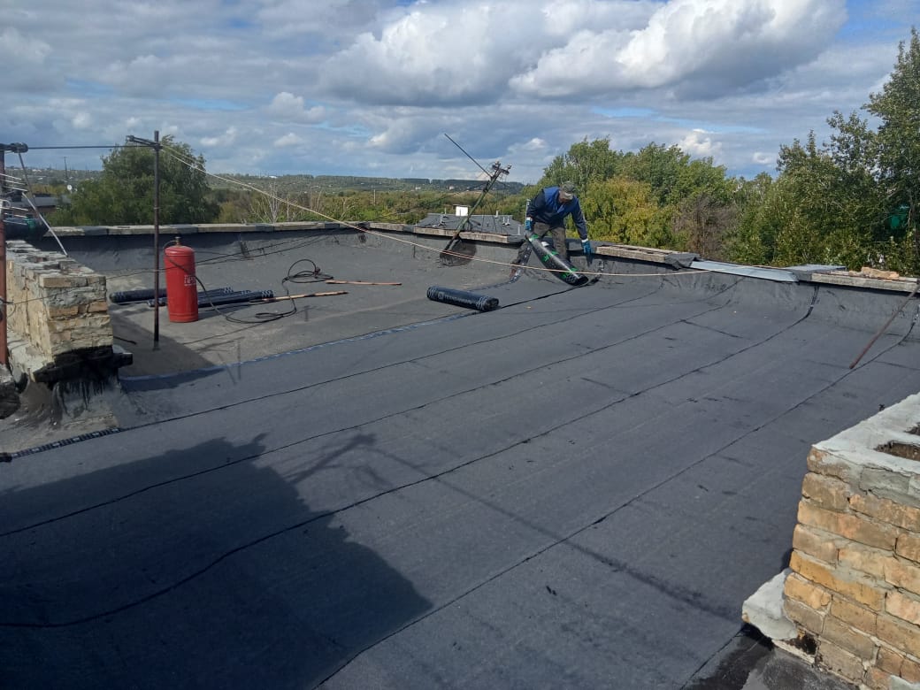 Участнику СВО в Пензе отремонтировали крышу после вмешательства прокуратуры