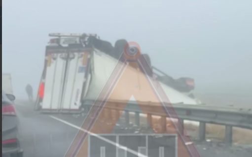 После столкновения с фурой под Мокшаном 23-летний водитель минивэна попал с больницу