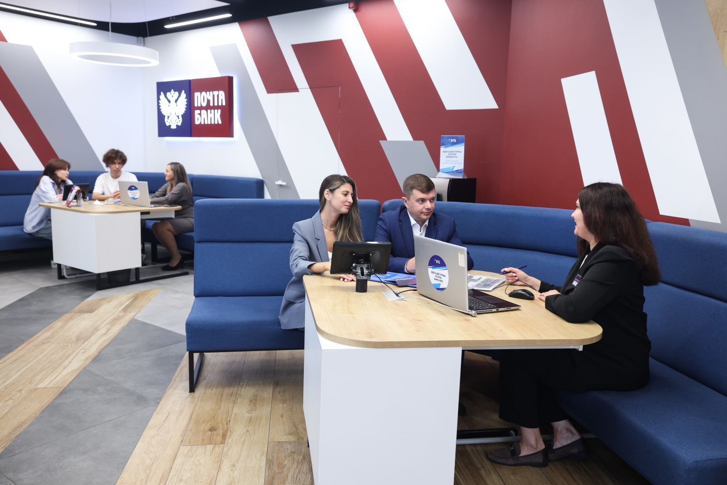 Клиенты Почта Банка могут перейти в ВТБ в пару кликов