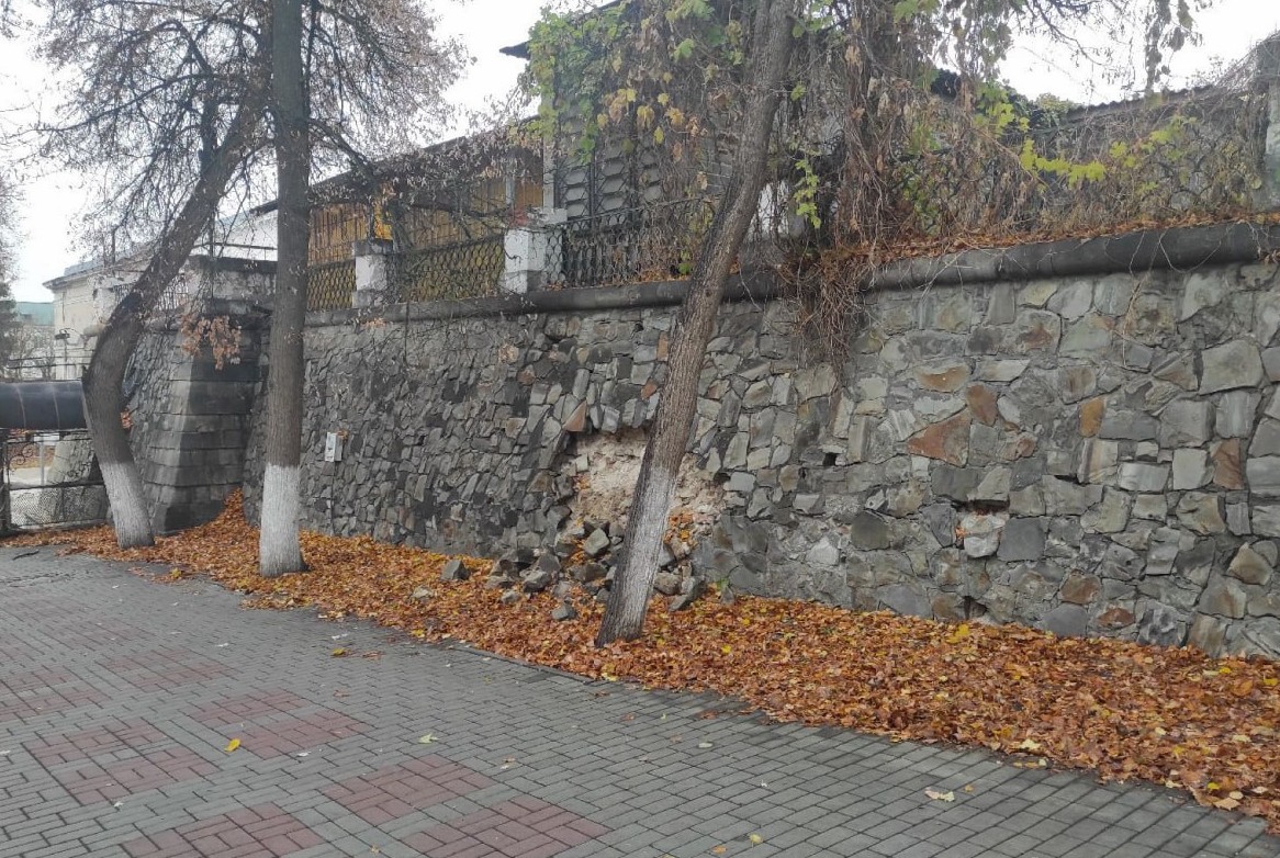 Владельцу обрушившегося в центре Пензы памятника архитектуры грозят штрафы