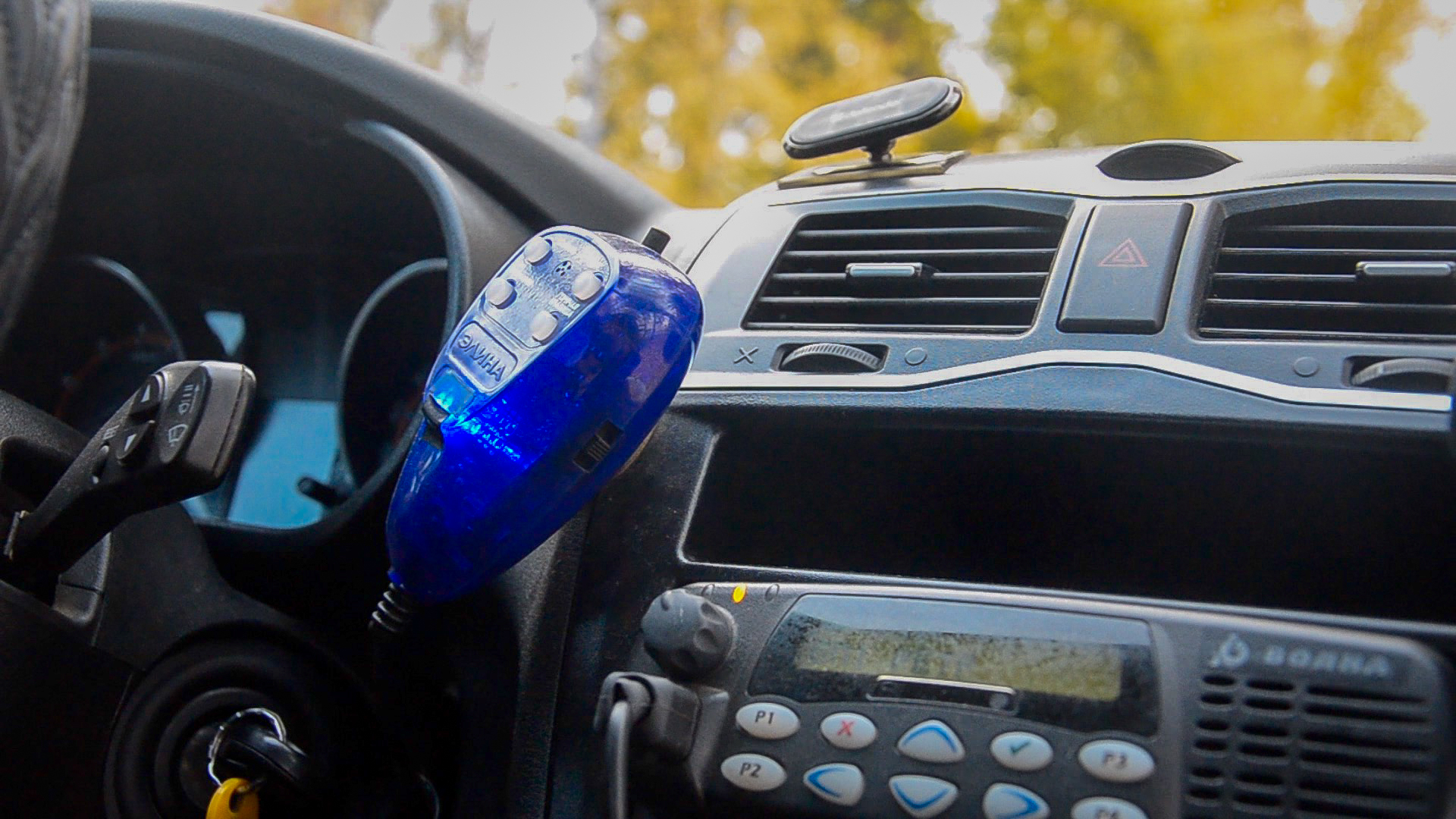 В Пензе из-за неработающего интернета мужчина напал на работника салона связи