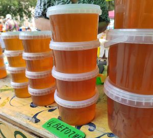 Яркие рецепты с медом от сочной курицы до полезных батончиков