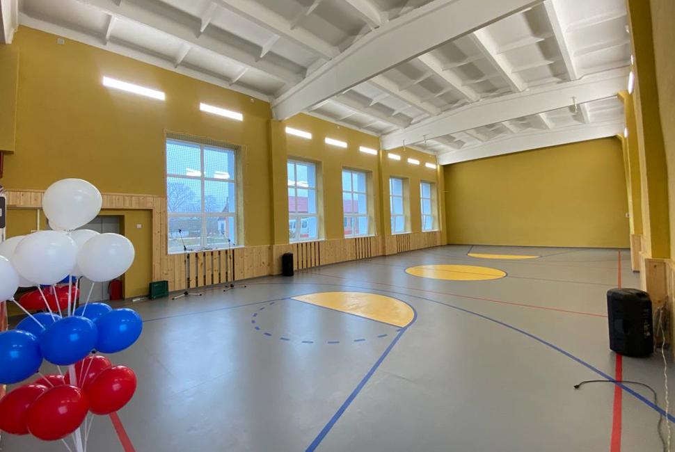 После капремонта в Башмаковском техникуме открыли современный спортзал