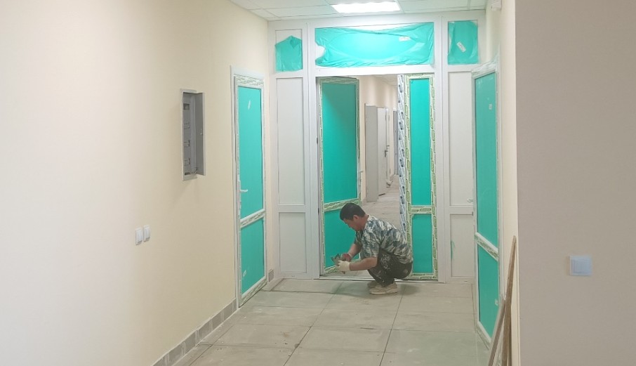 Обновление терапевтического корпуса в Иссе близится к завершению