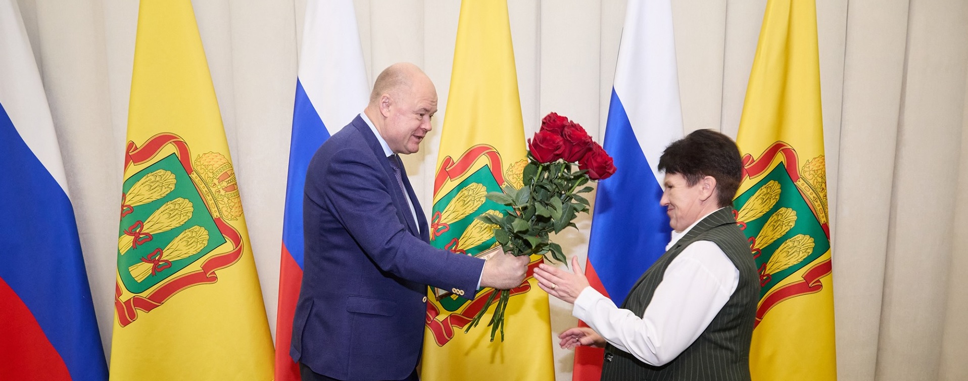 Вадим Супиков вручил награды работникам агропромышленного комплекса