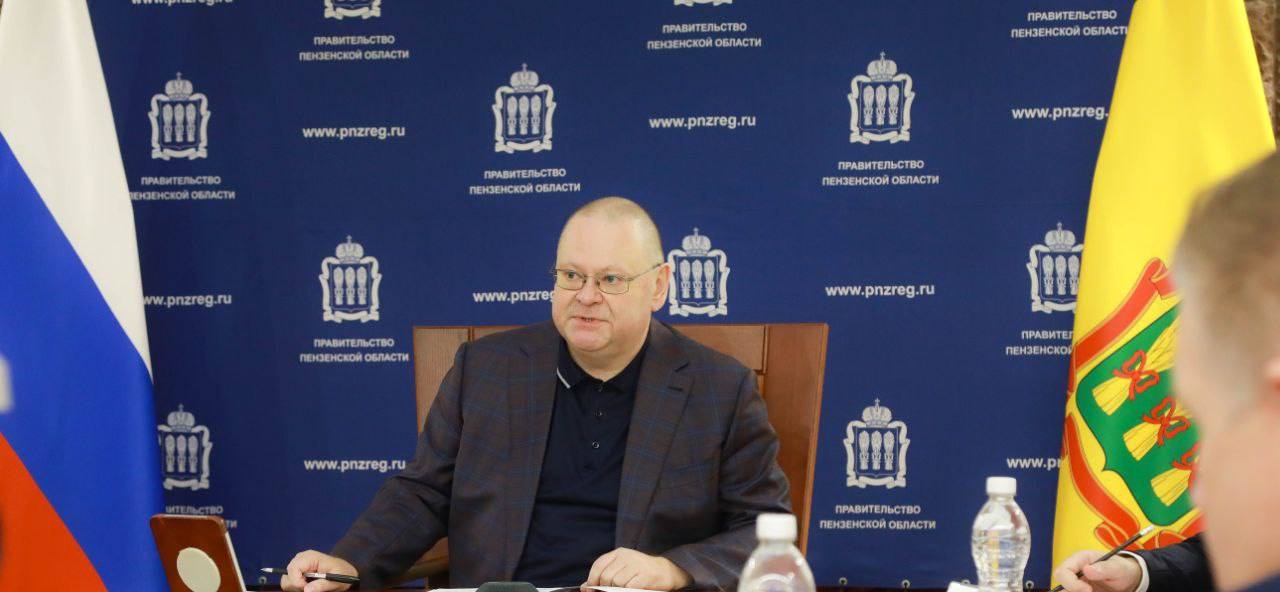 Олег Мельниченко поручил усилить защиту критически важных объектов