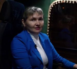 В День транспорта Олег Мельниченко рассказал о лучшем водителе-наставнике