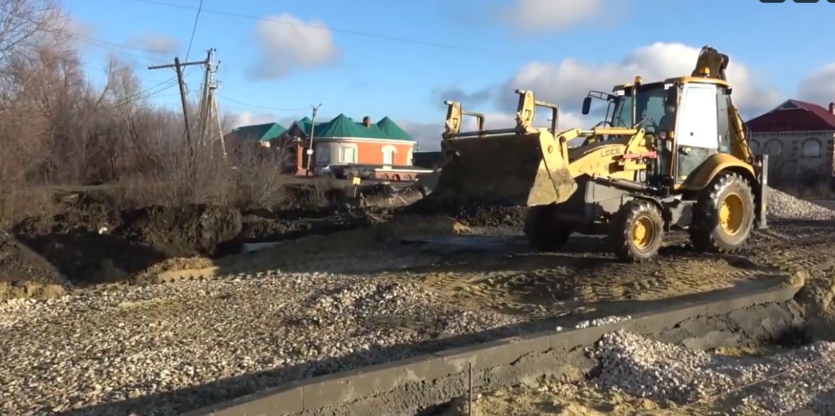 В Кузнецке устранить недочеты и завершить работы на дорогах нужно до 1 декабря