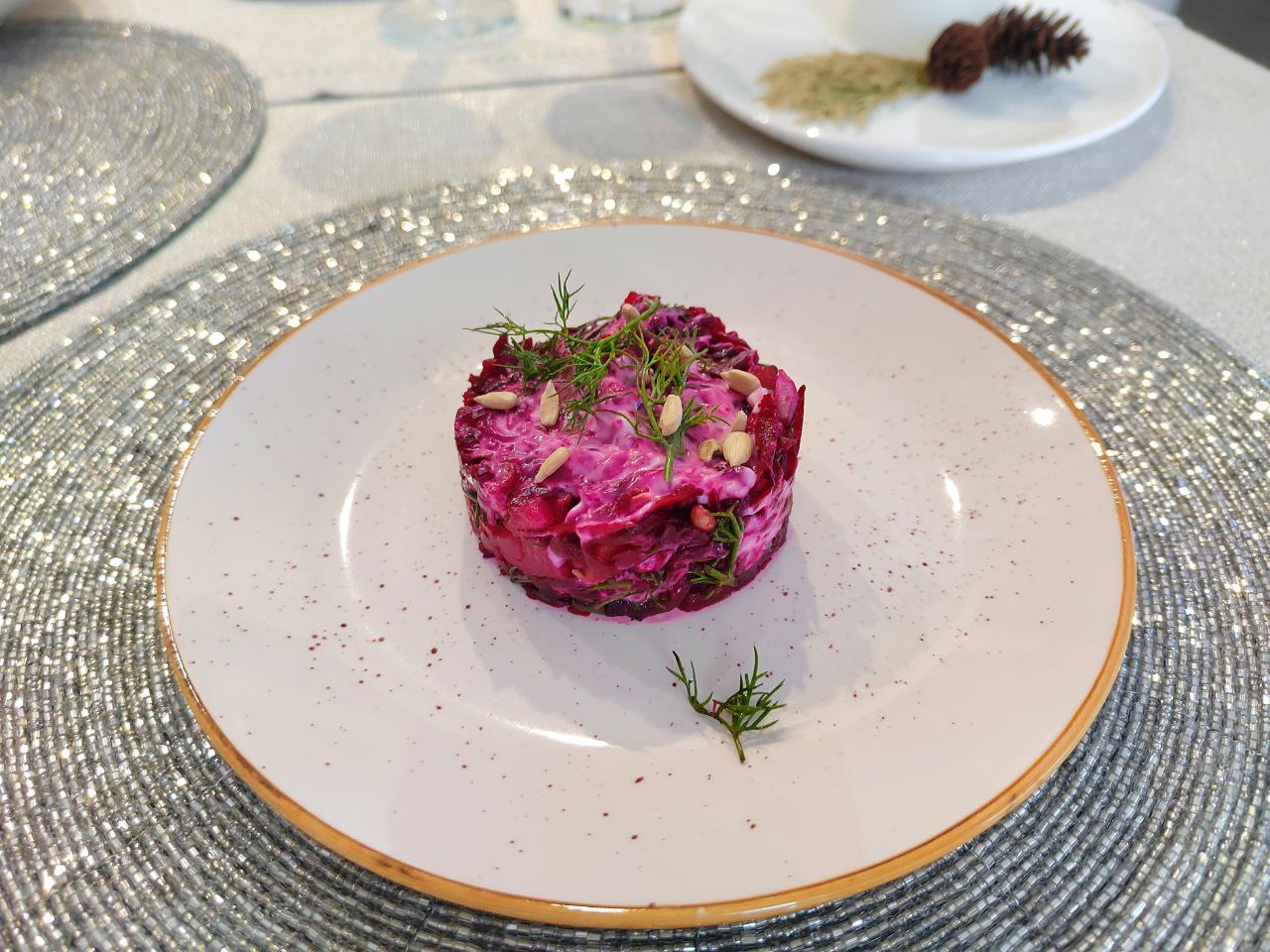 Салат из свеклы на Новый год вместо селедки под шубой