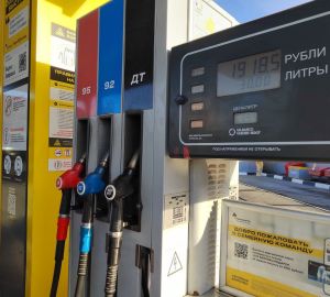 Полбака бензина в Пензе теперь стоят почти 2000 рублей