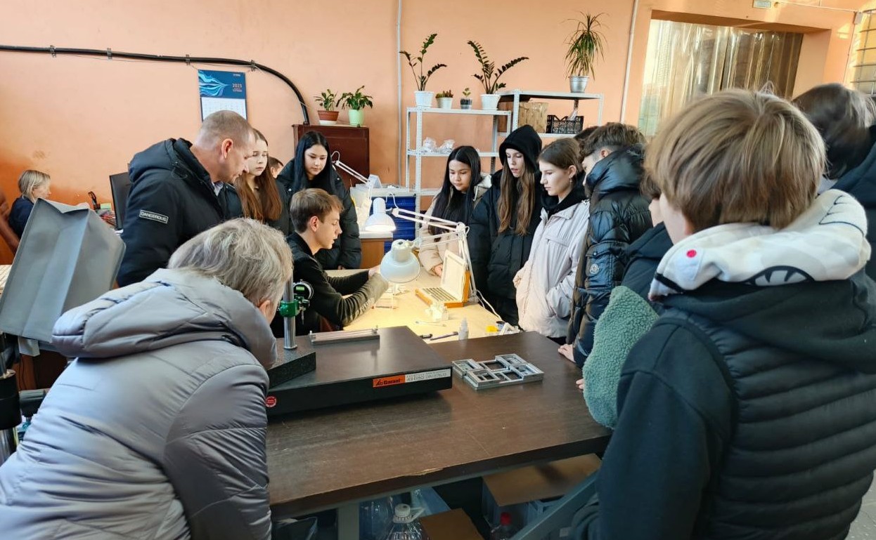 Школьники Пензы оценили перспективы работы на производстве