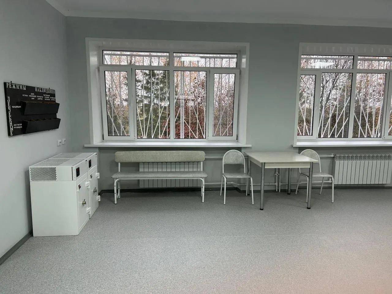 Олег Мельниченко рассказал о завершении ремонта амбулатории в Кузнецком районе