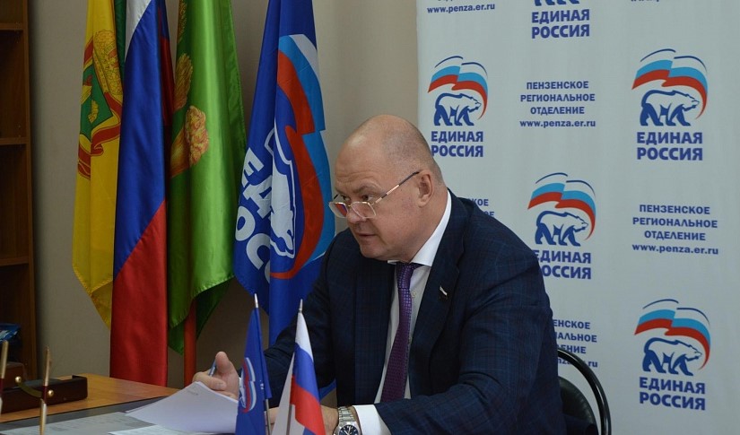 Спикер Заксобрания помог жителям избирательного округа №1