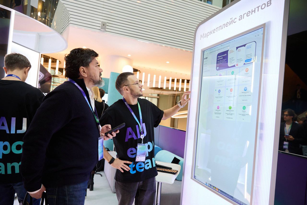 Сбер выложил линейку передовых российских нейросетевых моделей