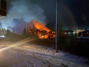 В Пензенском районе в деревне Камайка глубокой ночью сгорел жилой дом