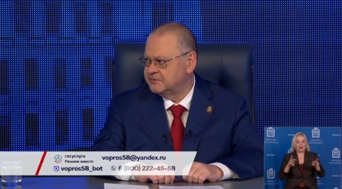 Пензенцы направили на прямую линию с Олегом Мельниченко 600 вопросов о дорогах