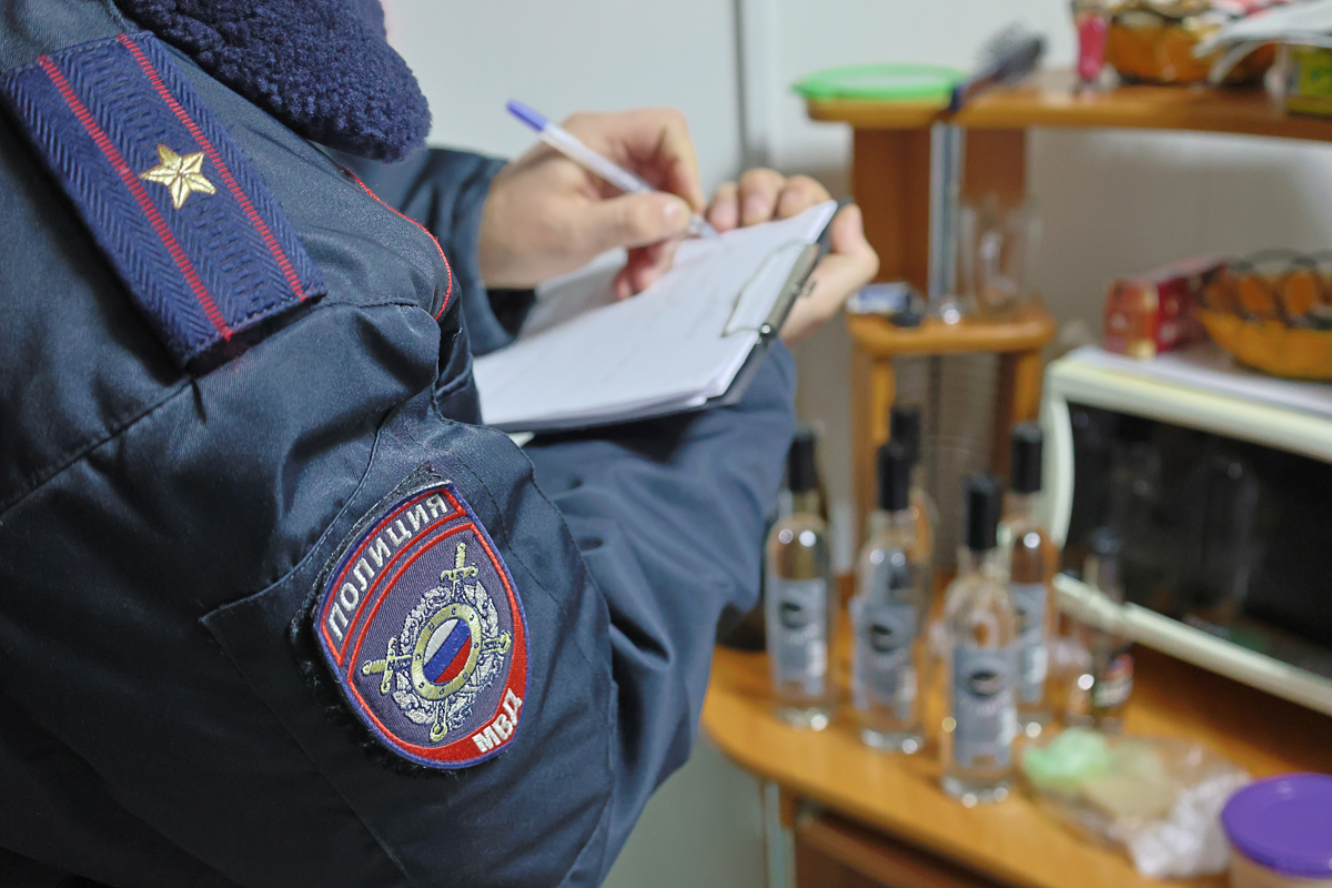 В Октябрьском районе Пензы торговали алкогольным контрафактом