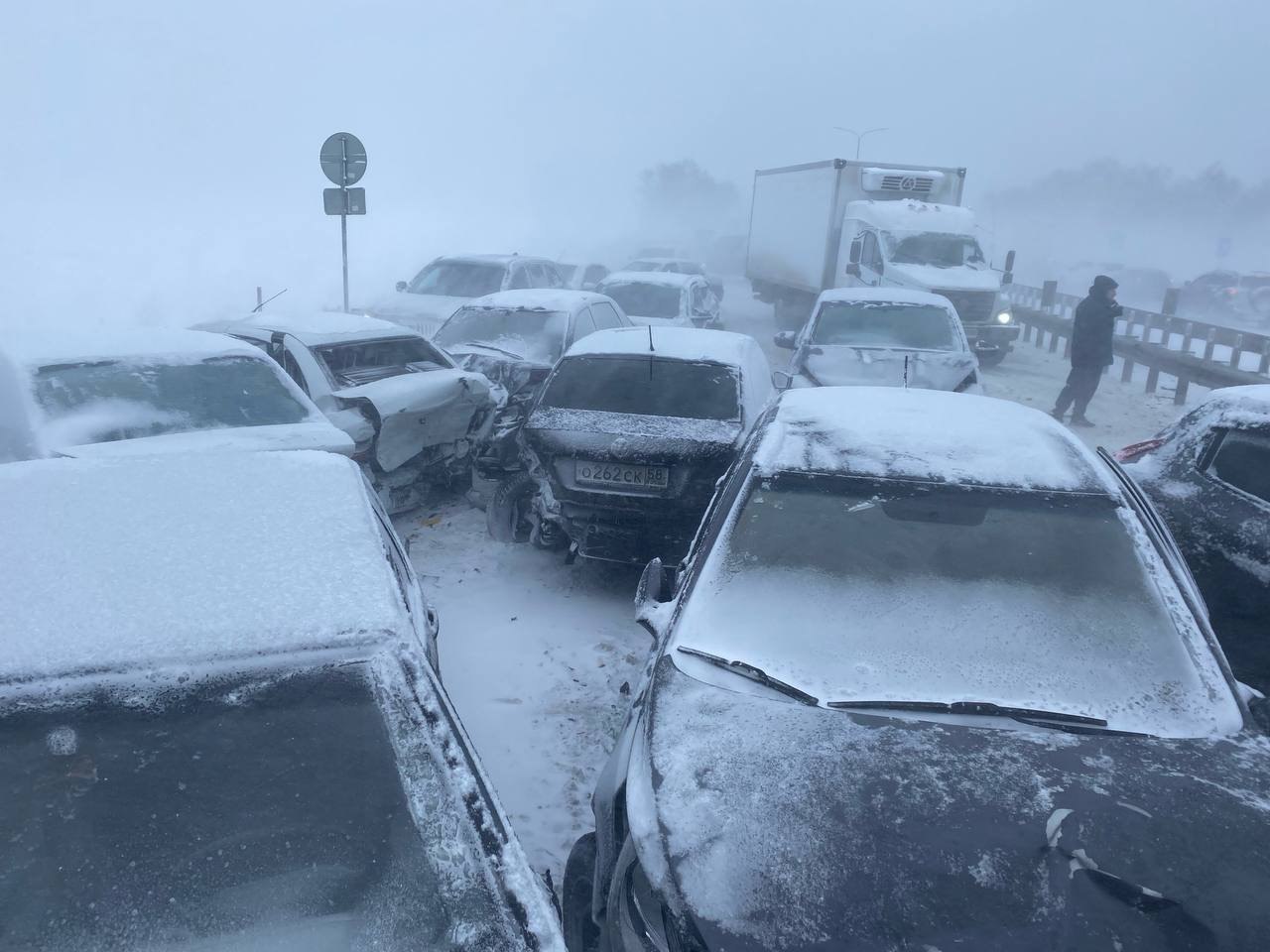 В массовой аварии в Пензе шесть пострадавших, ребенок в больнице