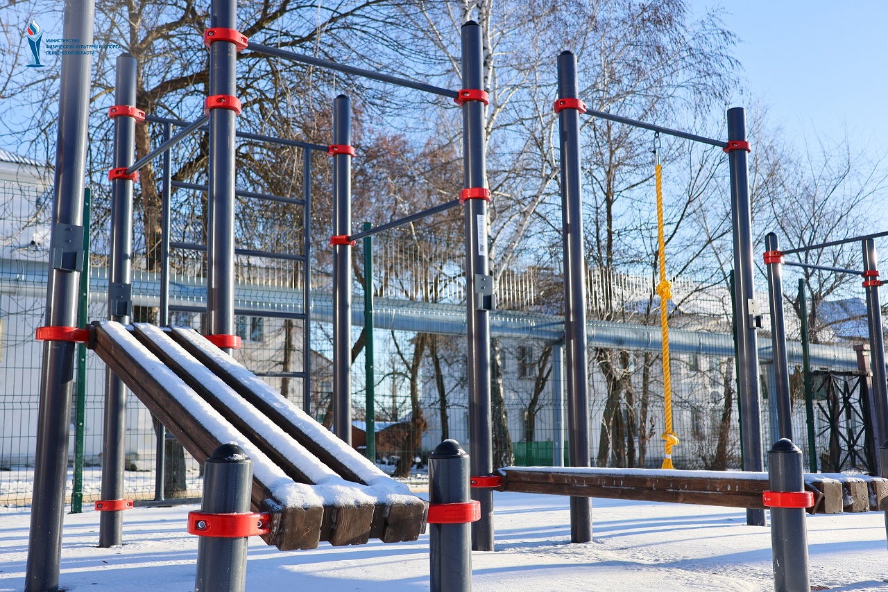 Названа причина почему жителей Сердобска не пустили на новую умную спортплощадку