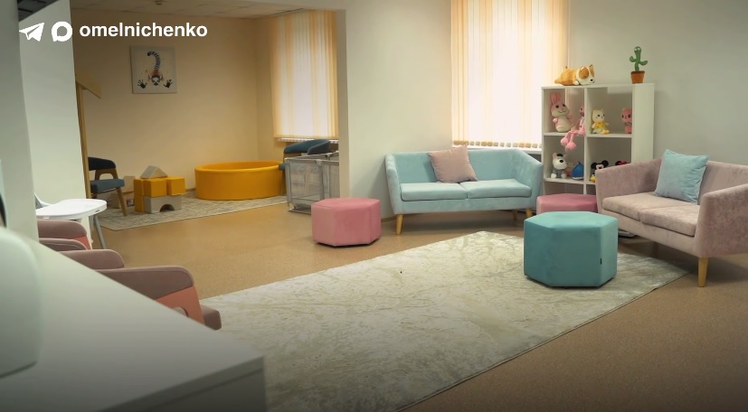 Мельниченко рассказал об открытии комнаты матери и ребенка в пензенском вузе