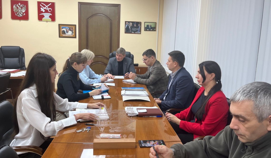 В Кузнецке намерены обустраивать современные детские площадки