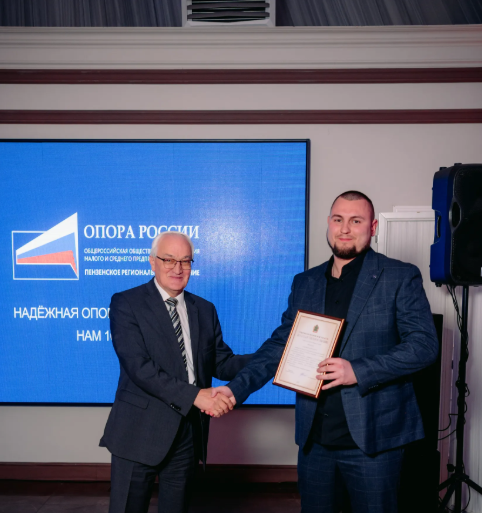 Евгений Логинов отмечен благодарностью губернатора Олега Мельниченко за озеленение Пензы