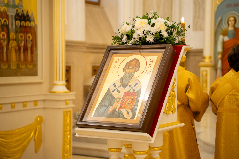 Митрополит Серафим совершил литургию в деревне Камайка