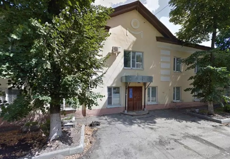 В Пензе выставили на продажу здание бывшего департамента ЖКХ на улице Фрунзе