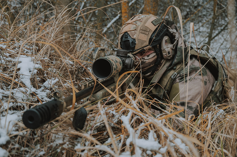 Боец пензенского ОМОНа получил высшую степень снайперского мастерства