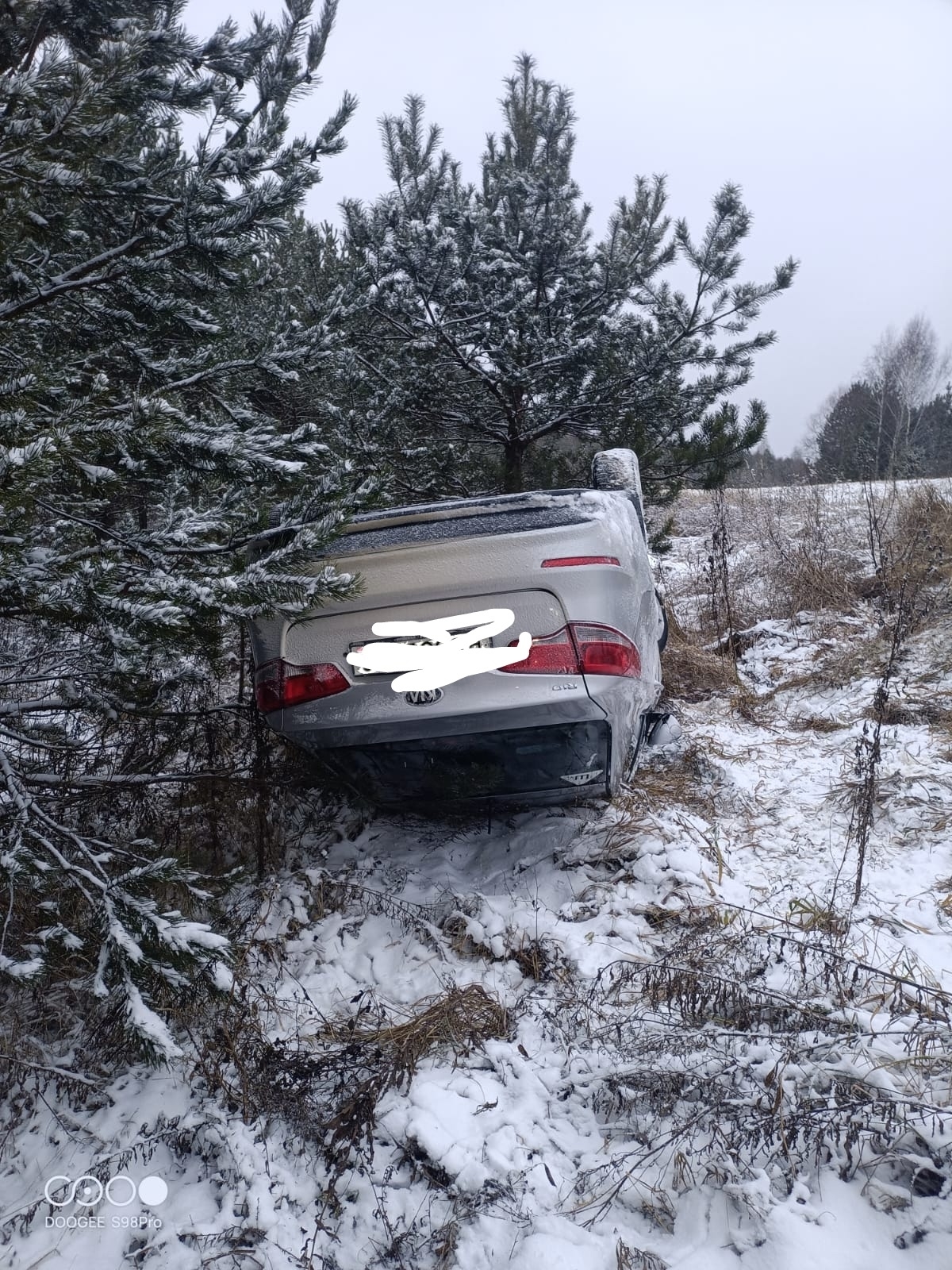 В Городищенском районе перевернулась Kia Rio, есть пострадавший