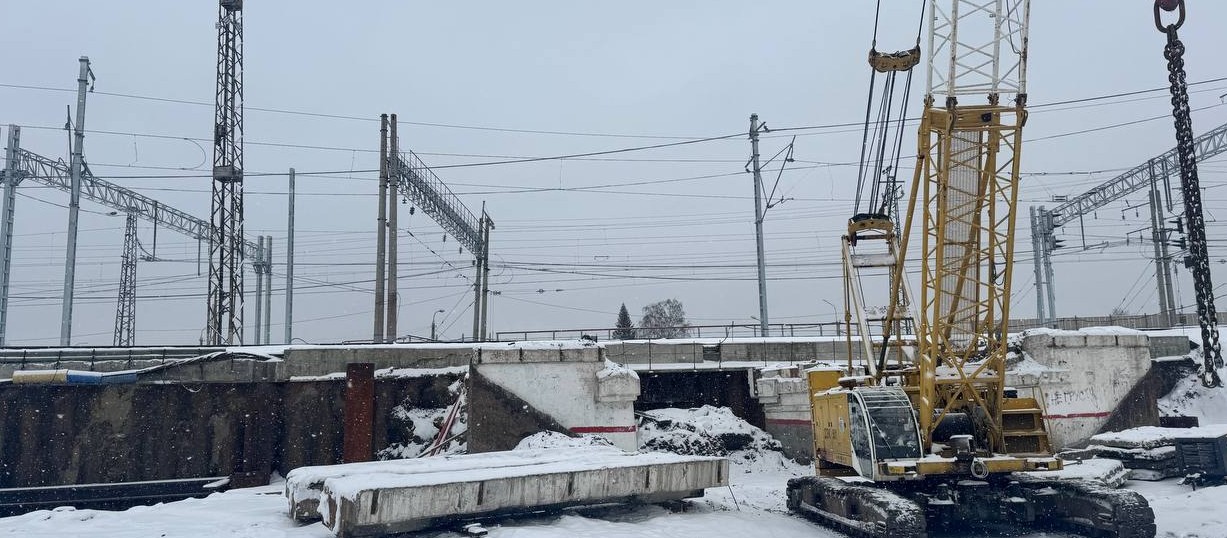 В Пензе на улице Ерик начали разбирать старый мост