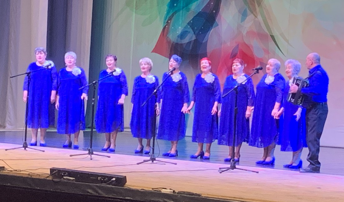 В Кузнецке прошел яркий гала-концерт для пожилых горожан