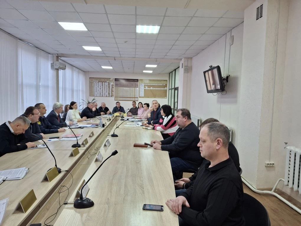 Валерий Костин провел экстренное заседание КЧС из-за надвигающейся непогоды