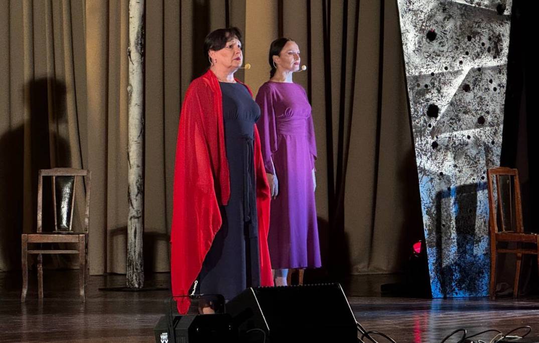 Проект Театральные вечера открыл сезон 2026 гастролями в Городищенском районе