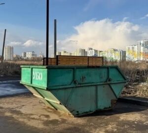 Жители дома по улице Бутузова в Пензе жалуются на антисанитарию